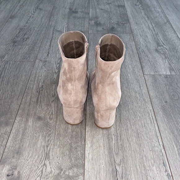 Booties - Picture 5 of 9